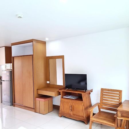 Nanthana Villa Pattaya Exterior photo